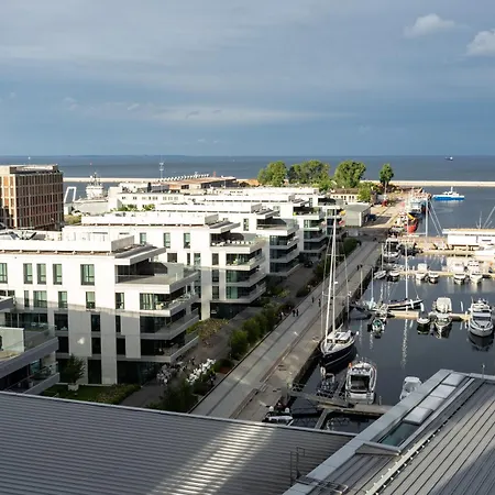 דירה Sea Towers Luxury גדינייה